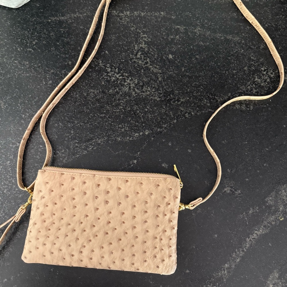 Elegant Tan Crossbody Bag